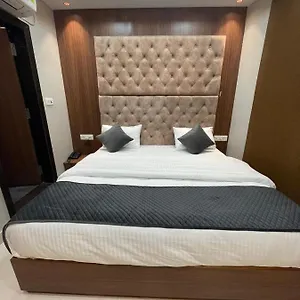 Hotel Vishwanath, Varanasi
