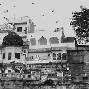 Hotel Dwivedi Elena, Varanasi